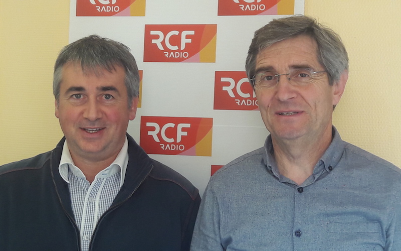Jacques Larcher et Frédéric Bajon,deux membres de l’association Angoulême modélisme ferroviaire