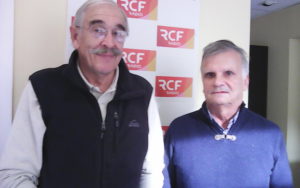 Noël Deslandes et Claude Giammatei, deux membres actifs des Cinémaniacs jarnacais