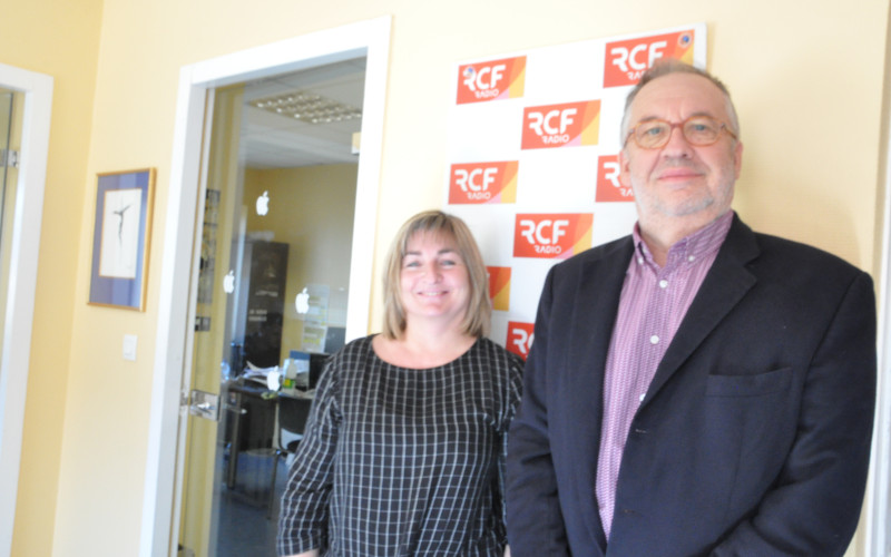 Roland Morgand, président de l'Association Musicale de Ruelle et Valérie Lecoq, professeur de flûte traversière